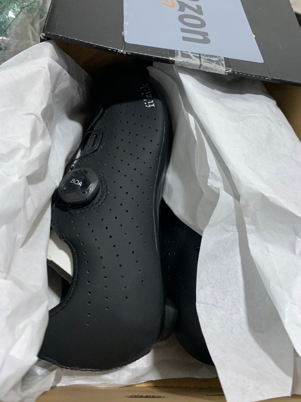 Photo 1 of Fizik unisex adult Tempo Overcurve Cycling Shoe, Black/Black, 8.5 - 9 US