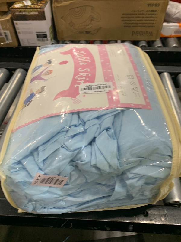Photo 1 of Outpain Baby Blue Spandex Round Tablecloths for 72 inch Tables, Stretchy 132 inch Fitted 6FT Round Table Cloth with Wrinkle Free Skirt for Wedding Parties & Banquets
