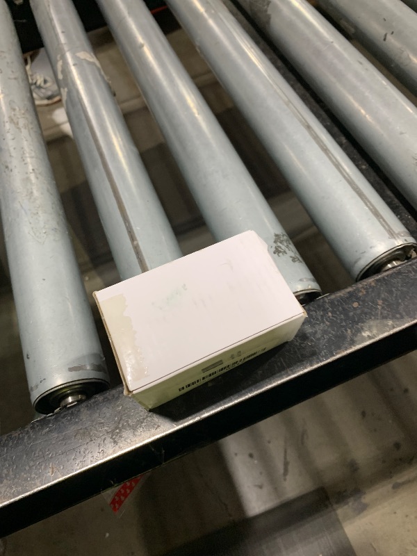 Photo 1 of FINELED Mogul Base Porcelain Lampholder,One-Piece, Keyless, HID, Glazed Porcelain Mogul/Goliath Socket, Push-in ternimal E39 Mogul lampholder,1500W, 4KV-Pulse Rated, White