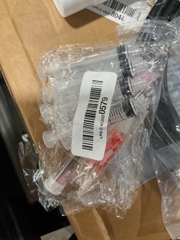 Photo 1 of 5ml Glue Applicator Syringes with 18G 4 Inch Blunt Tip Injector Long Needles and Cap for Dispenser Liquids, Ink, Oil, Epoxy, Wood Glue