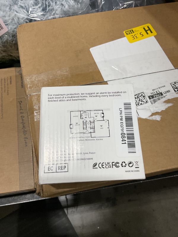 Photo 1 of Carbon Monoxide Detectors, CO Detector Battery Powered, Carbon Monoxide Alarm with Sensitive CO Sensor, LCD Display and Sound Warning for Home, Bedroom, Kitchen