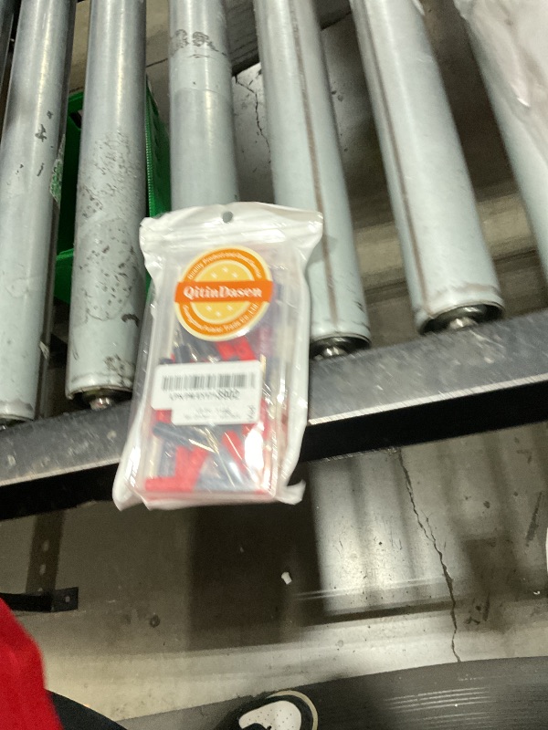 Photo 1 of QitinDasen 40 Pieces 4 mm Banana Plugs, Nickel Plated Banana Plug Connector (Red & Black)