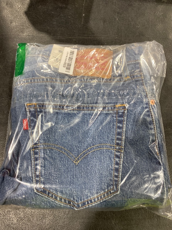 Photo 1 of Levi's Men's 514 Straight Fit Cut Jeans (Also Available in Big & Tall), Clean Run-Dark Indigo (Advanced Stretch), 32W x 30L
