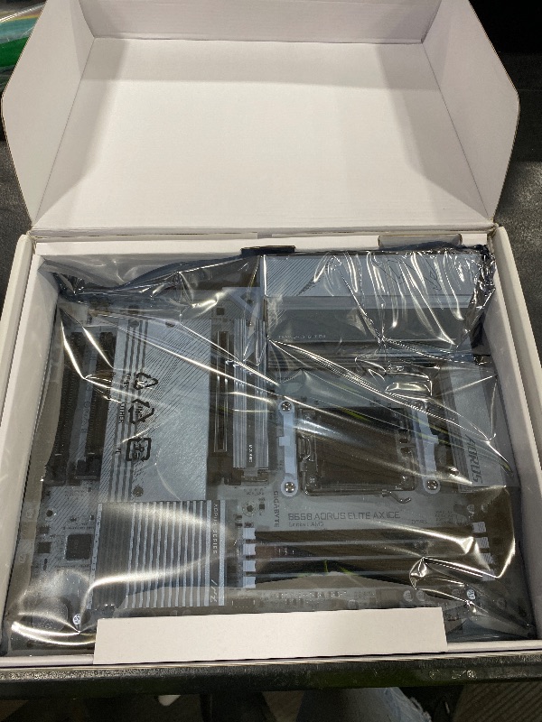 Photo 1 of Gigabyte B650 AORUS ELITE AX ICE AMD AM5 Socket Motherboard, ATX, 4x DDR5 Slots, 3x M.2 Sockets, 2x USB-C Port, Fitted I/O Shield, 2.5GbE LAN, Wi-Fi 6E, 1x DisplayPort / 1x HDMI Port