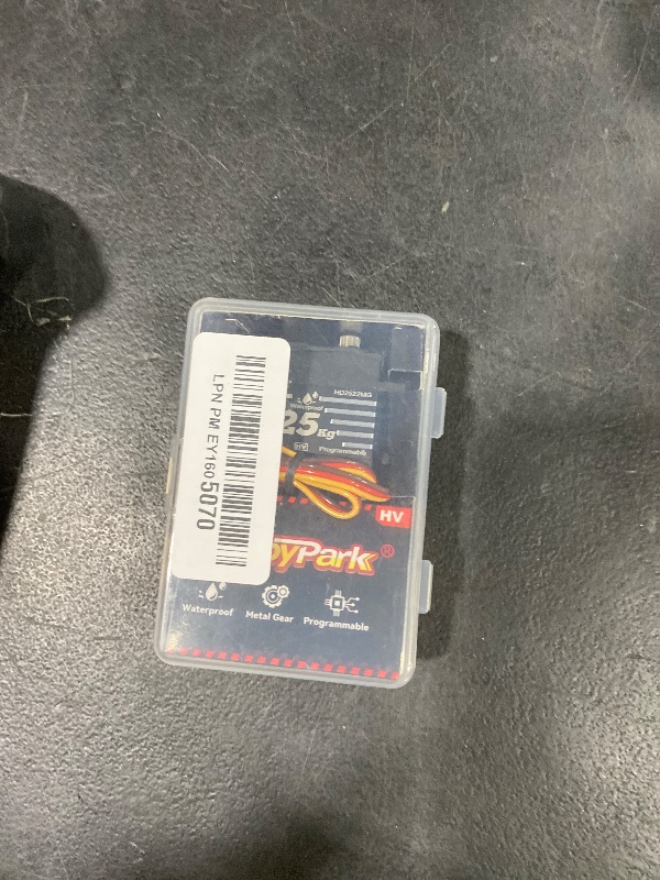 Photo 1 of HobbyPark Waterproof 25KG RC Servo High Torque Coreless Motor Metal Gear Standard Digital Servo for 1/8 1/10 RC Cars Trucks Buggy Arduino Servo Robotic Control Angle 180 with Metal Servo Horn Arm