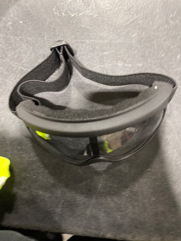 Photo 1 of Pet Glasses Big Dog Outdoor Sunscreen Sunglasses Dustproof Waterproof Windproof Fashion Goggles People Can Also Use,B
