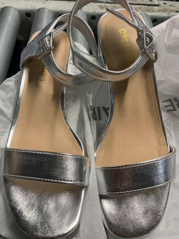 Photo 1 of (see all images) DREAM PAIRS Women's Platform Heels Block Chunky Open Toe Ankle Strap Size 7.5,Silver