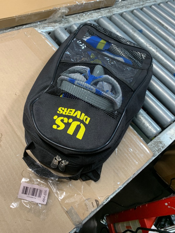 Photo 1 of (damaged goggles)(sold for parts) US Divers Avila Snorkeling Set