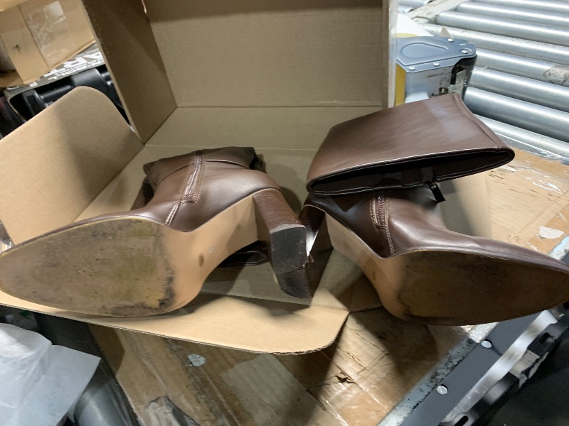 Photo 1 of ***(HEAVILY USED/ MINOR DAMAGE)***Easyfox Chocolate Brown Knee High Boots Women Pointed Toe Chunky Heel 2025 Fall Faux Leather Tall Boots Side Zipper Long Boots Size 8
