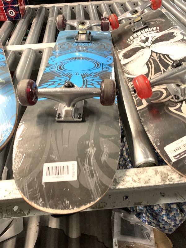Photo 1 of ****WHEEL BROKEN SEE PHOTOS***hop709 Complete Skateboard With Graphic Sprayed Grip
