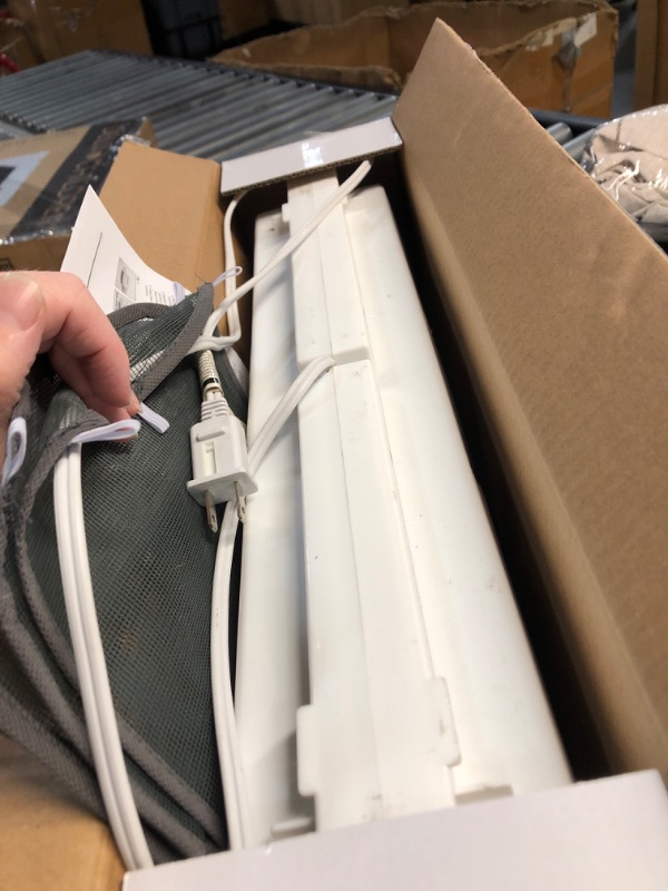 Photo 1 of ***(HEAVILY USED/ MINOR DAMAGE/ UNABLE TO TEST ITEM)***Comfort Zone Twin Window Fan with Reversible Airflow Control, 9 inch, Auto-Locking Expanders, 2 Speed Fan, Dual Fan, Exhaust, Airflow 9.84 ft/sec, Ideal for Home, Kitchen, Bedroom & Office, CZ319WT