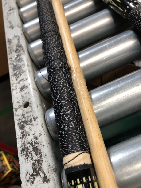 Photo 1 of ***DAMAGED - SEE NOTES/PICTURES*** Mizerak Deluxe Hardwood Cue (2 Piece), 57"