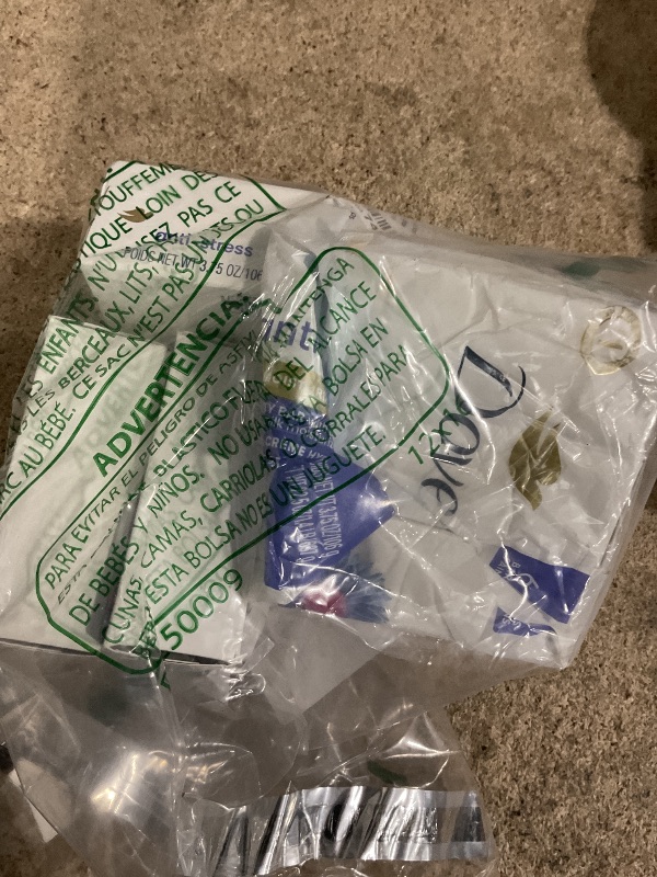 Photo 1 of "Dove Anti-Stress Blue Chamomile And Oat Milk Moisturizes to Calm Skin Soap 106g Pack Of 6