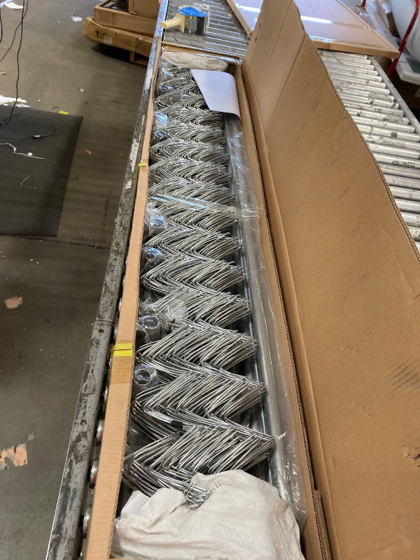 Photo 1 of **PARTS ONLY***Lyromix Upgraded 10×10×7FT Outdoor Dog Kennel with Roof, Large Dog House Pen Enclosure with Sidebar, Heavy Duty Chain Link Kennel with Lock for Outside Backyard