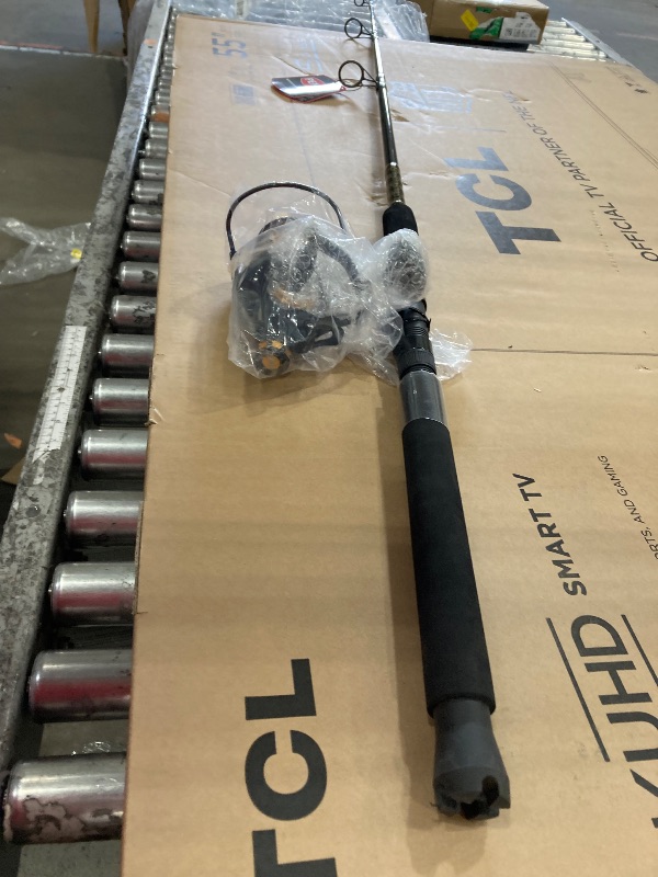Photo 1 of **BROKEN ROD**PENN 7' Spinfisher VII Live Liner Spinning Fishing Rod & 6500 Reel Combo, 15-30lb Line Rating, Heavy Power, IPX5 Sealing, CNC Gear Technology with Brass Main Gear