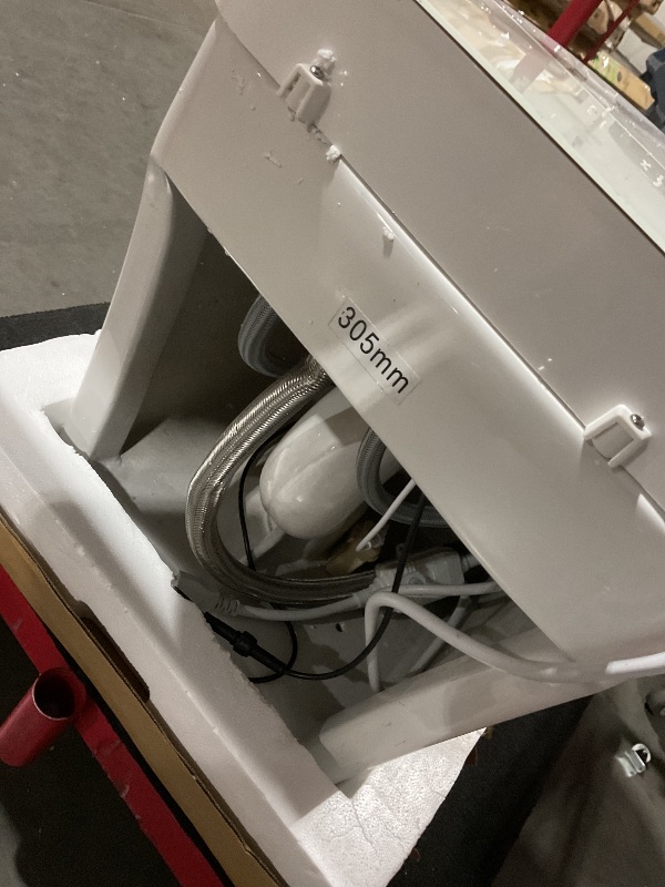 Photo 1 of **FOR PARTS ONLY**
Bathroom Sanitary Smart Intelligent toilet