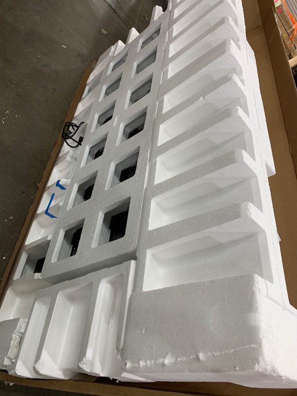 Photo 1 of ***************NON-FUNCTIONAL, DAMAGED SCREEN********************
LG 83-Inch Class OLED evo AI 4K G5 Series Smart TV w/Dolby Atmos, Dolby Vision, HDR10, AI Super Upscaling 4K, Filmmaker Mode, Wow Orchestra, Alexa Built-in (OLED83G5WUA, 2025)