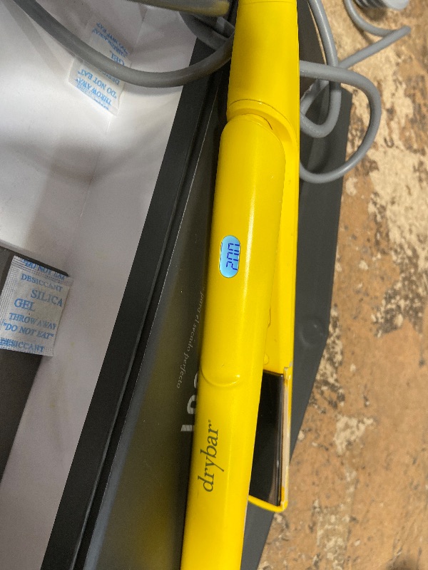 Photo 1 of ***SEE NOTES****Drybar The Tress Press Straightening Iron 1" - Ionic Technology for Smooth, Shiny Hair - Straighten or Wrap Around Barrel to Create Curls, Waves, or Sleek Styles