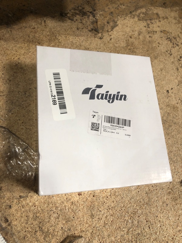 Photo 1 of 20 Pieces Round Table Number Cards Stands Modern Cursive Table Number 1-20 for Wedding Reception Anniversary Party Restaurant Events 4 x 6 Inches(Gold)