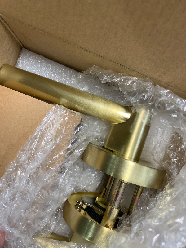 Photo 1 of (used) Leydebong 3 Pack Round Door Lever Privacy Door Lock Handle Keyless Lockset Door Knobs Bedroom Bathroom No Key in GoldX003R43H9N