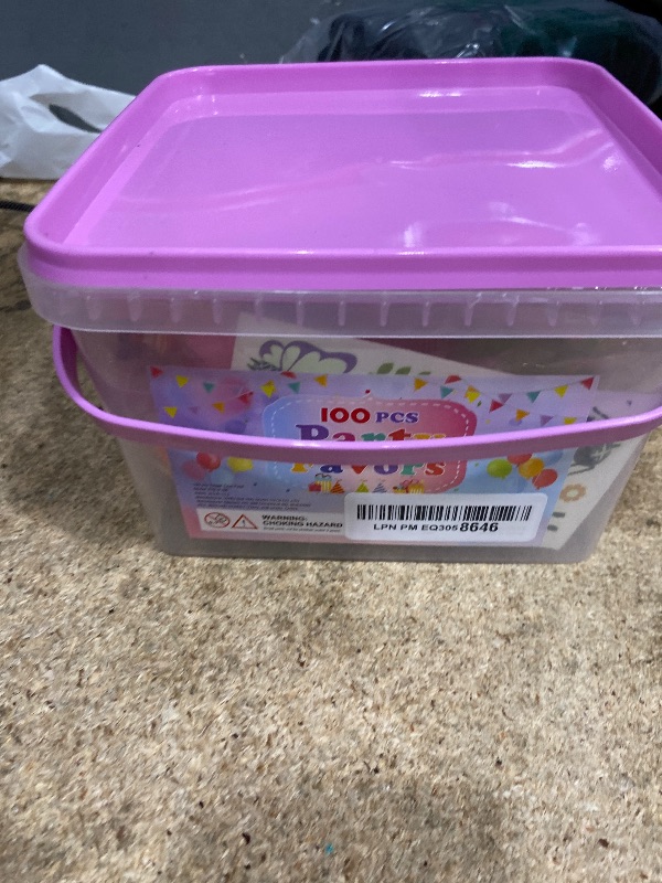 Photo 1 of 100 pcs Fidget Toys Pack, Party Favors For Kids 8-12 Mini Autism Sensory Toy Goodie Bag Pinata Stuffers Treasure Box School Prizes Birthday Party Supplies Halloween Treat Xmas Gifts For Boys Girls 4-8