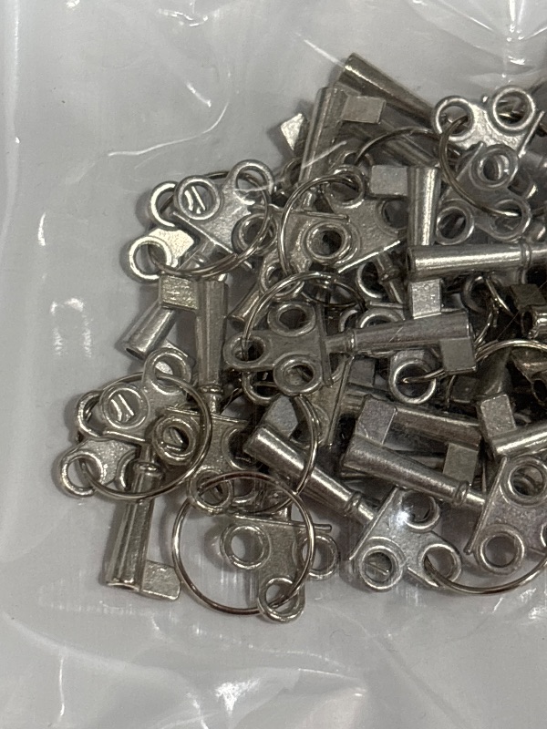 Photo 1 of 100PC DIY CONNECTORS