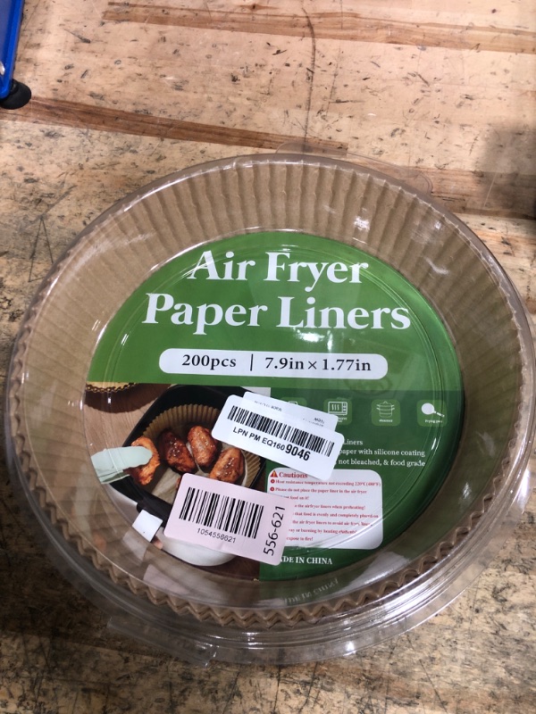 Photo 1 of 200PCS Air Fryer Liners Disposable: Round 7.9 Inch Non-Stick Airfryer Paper Liners - Food Grade Parchment Paper for 5 6 7 8 QT Air Fryer Baking and Roasting - Waterproof and OilProof (10 Inch on Top)