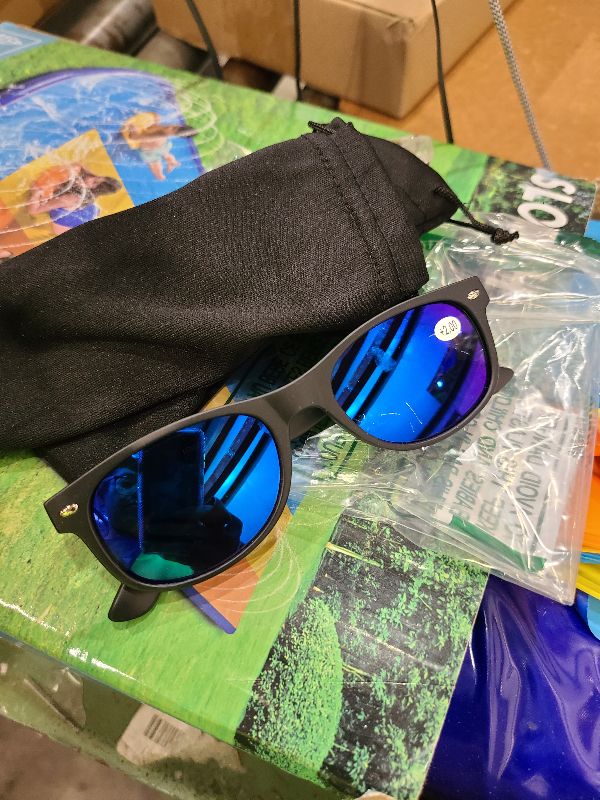 Photo 1 of 2 Pack Reader Sunglasses for Men Women Classic Rectangle Reading Glasses Outdoor Full Lenses Magnifying Eyewear UV Protection Clear Pink/Black Bue+2.0