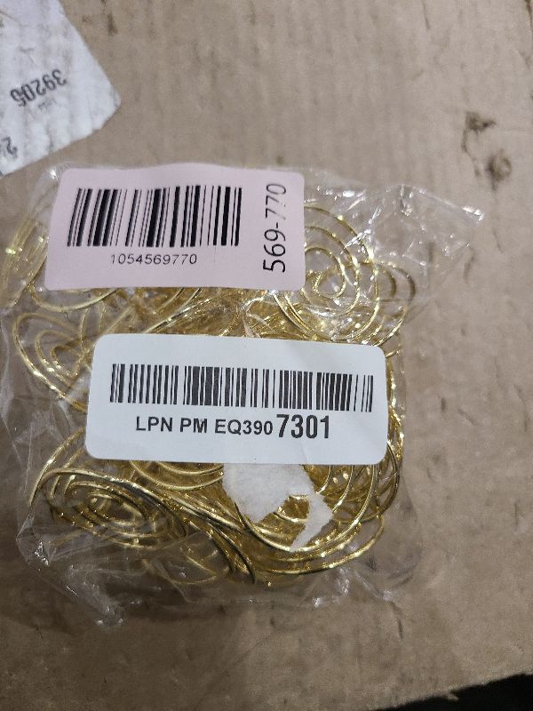 Photo 1 of 26Pcs Table Number Holders, Place Card Holders, Wire Picture Holders, Small Table Card Holders, Photo Holders for Centerpieces, Wedding Reception, Party, Birthday (Gold)