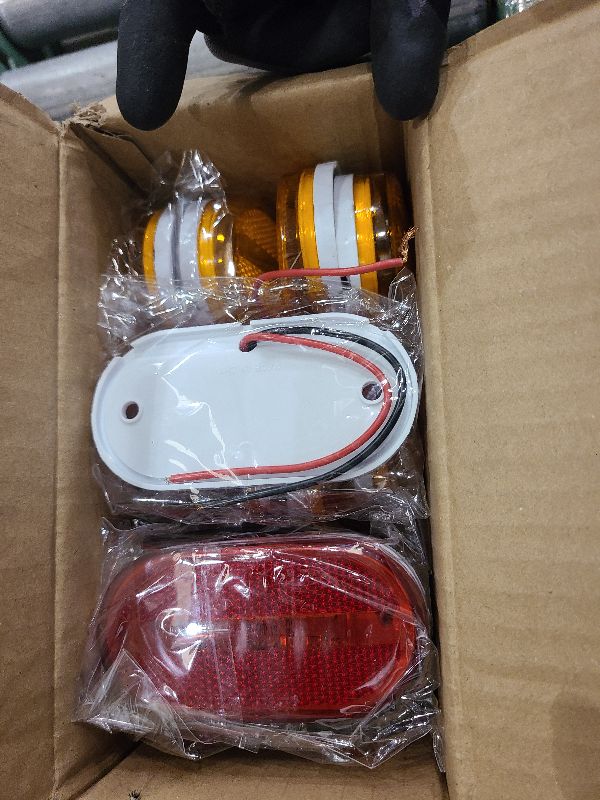 Photo 1 of 14Pcs 4 Inch Rectangle Led Trailer Marker Lights w/Reflex Lens, 2x4 LED Trailer Clearance Side Marker Lights 6 LED Surface Mount for Truck RV Camper Motorhome Clearance Running Lights(7 Amber+ 7 Red)