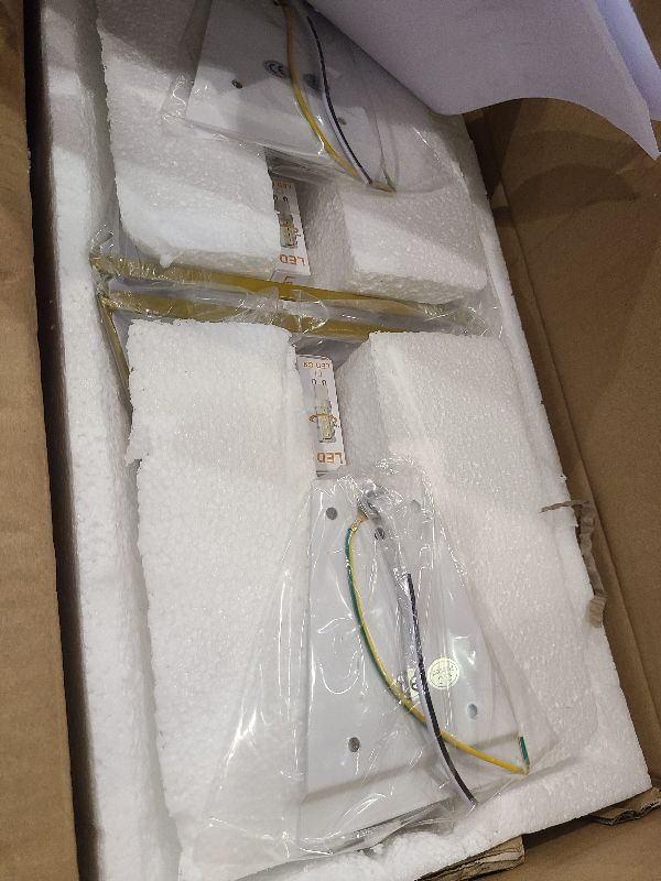 Photo 1 of 2PCS Wall Sconces European-Style Fan-Shaped LED Wall Light Fixture,Antique Wrought Iron Wall Lamp Fitting Art Deco G9 Wall Sconce Art Deco for Living Room Bedroom Aisle( Color : Gold )