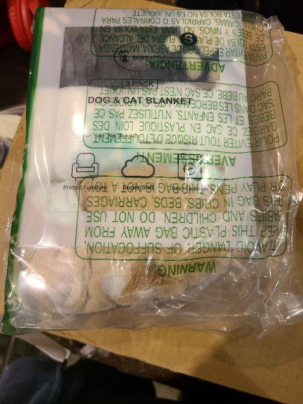 Photo 1 of 1 Pack 3 Puppy Blankets Super Soft Warm Sleep Mat Cute PAW Print Blanket Fleece Pet Blanket Flannel Throw Dog Blankets for Small Dogs Puppy Cats,Gray/White/Brown-Small(23"x15")