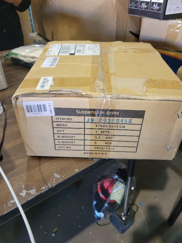 Photo 1 of 2-4 inch Front Upper Control Arms For 1999-2006 Chevy Silverado GMC Sierra 1500, 2-4" Lift Adjustable Control Arm Constructed from Tubular Steel with Ball Joint Fits 2000-2006 Suburban Yukon XL 1500