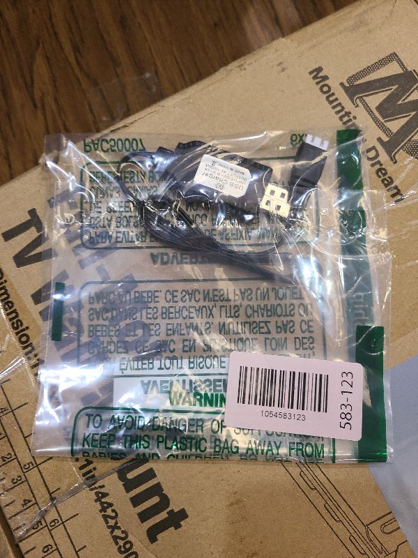 Photo 1 of 7.4V USB Charger Cable with XH-3Pin Plug Universal Compatible RC Car RC Plane RC Tank RC Boat and Other Remote Control Toys for Universal 7.4V Lipo Battery USB Charger with Battery Protection