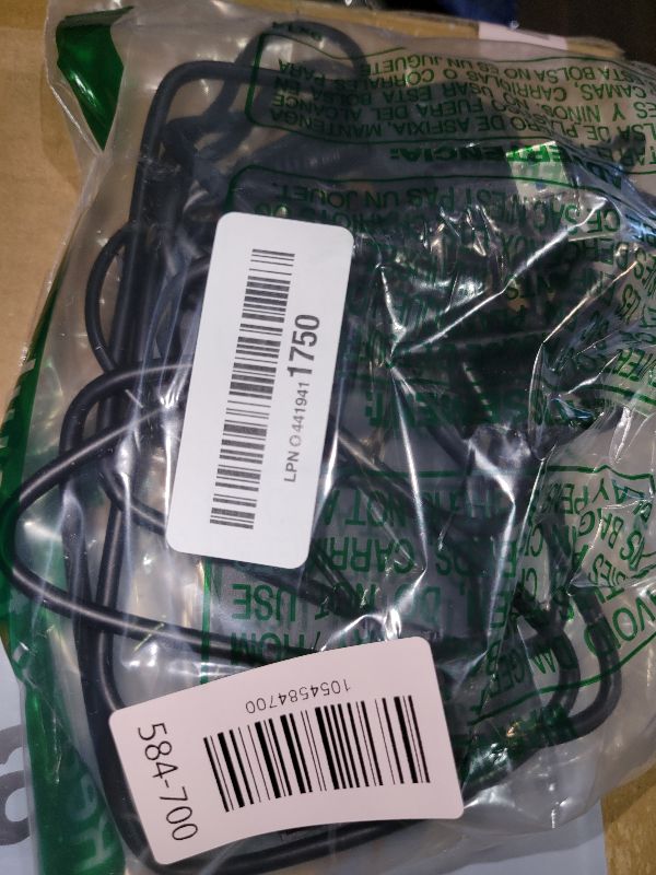 Photo 1 of 8K@60Hz Displayport KVM Switch 2 Monitors 2 Computers USB 3.0, 4K@240Hz KVM Switch Displayport with 3 USB 3.0 Ports Sharing Keyboard and Mouse, Printer/Scanner, Desktop Controller