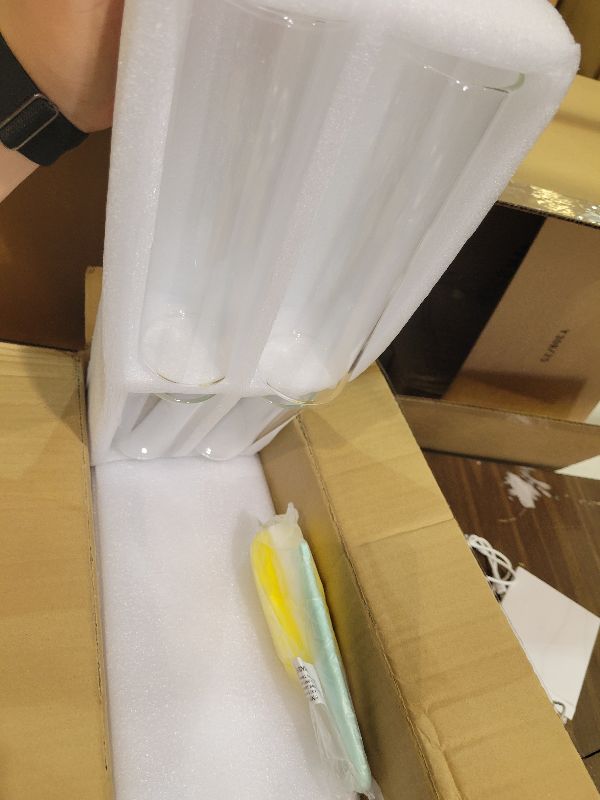 Photo 1 of 16Pcs Glass Cylinder Bud Vases for Centerpieces,7.7 In Tall Clear Flower Vases in Bulk,Glass Small Vases Floating Candle Holder for Party,Home Decor,Wedding Decoration,Birthday,Anniversary,Baby Shower