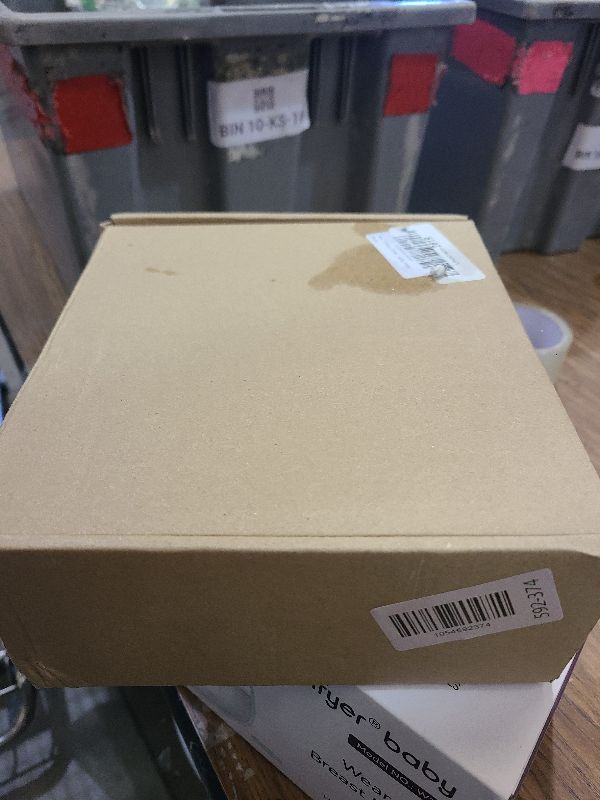 Photo 3 of Cresue Auto Timer - 6 Pcs Christmas Snowflake Window Lights Decorations Battery Operated Snowflake Hanging Lights with Suction Cup & Twinkling Mode for Holiday Indoor Decor