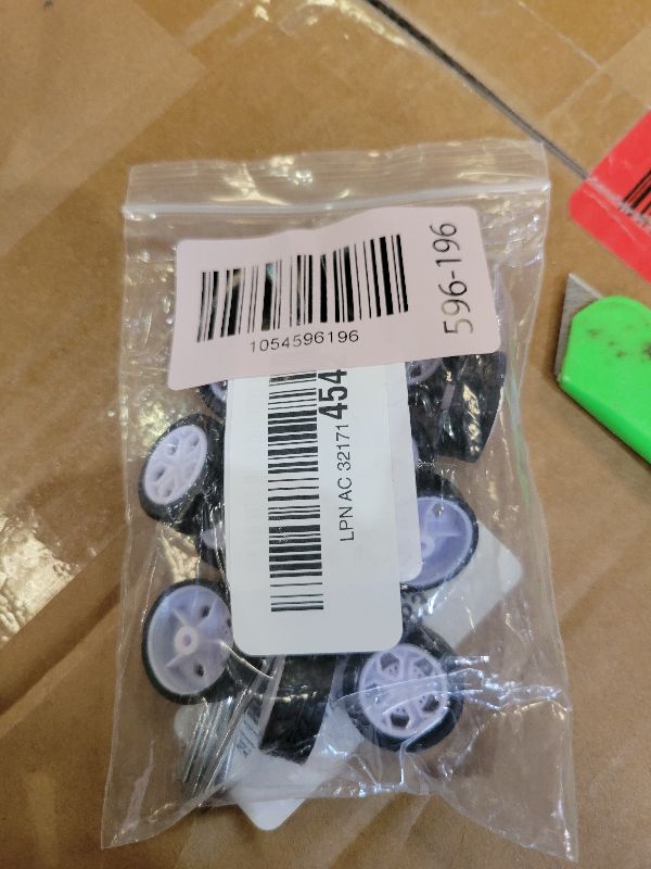 Photo 1 of 10PCS Small Toy Car Wheel 20mm Model Car Rubber Tire Wheels with 5PCS Shaft Round Axles for for RC Car Truck Robot DIY Model Toy Car Wheels Replace Accessories (2x20mm)