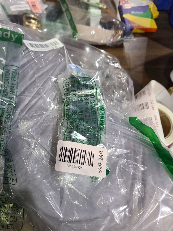 Photo 1 of BDFHYK Mass Air Flow Sensor Meter MAF 06F906461A 06D906461 MAF0052 AF10144 MAS0349, Compatible with Audi A4 A3 A4 GTI, Compatible with Volkswagen Jetta Passat Eos TT Tiguan