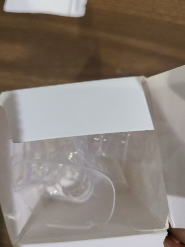 Photo 1 of 6Pcs Breast Pump Flange Insert 20mm Compatible with Momcozy/Spectra/Medela/eufy/Elvie/Lansinoh/Paruu P10 Breast Pump, Fit for Momcozy M5/M9/M6/V2 Pro/V2 pro/S12 Pro/eufy E10 S1 S1 Pro, 24mm Flange