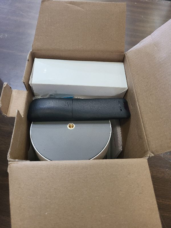 Photo 1 of [Electric Focus]Mini Portable Projector with 4K Support, Bluetooth 5.4 WIFI6, 5watt Sound Base Speaker, 260 ANSI, Android 11, 210° Rotation , Auto Keystone Correction Video Projector HY300 PLUS