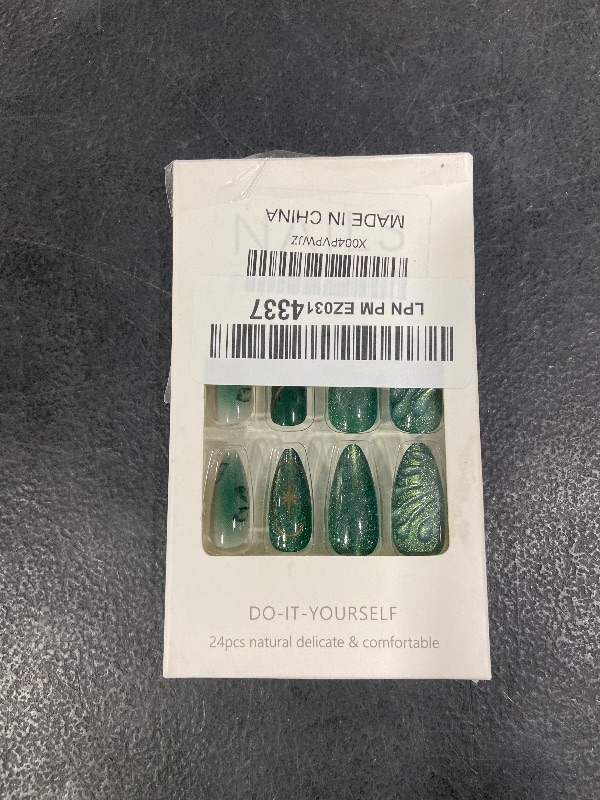 Photo 1 of 24Pcs Green Press on Nails Medium Almond Fake Nails with Green Ripple French Cat Eye Design Handmade Stick on Nails Glitter Full Cover Artificial Nails for Women DIY Manicure Daily Wear