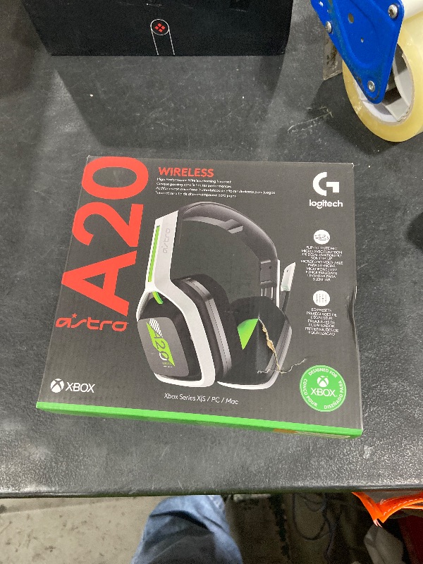 Photo 1 of ASTRO Gaming A20 Wireless Headset Gen 2 for Xbox Series X | S, Xbox One, PC & Mac - White /Green