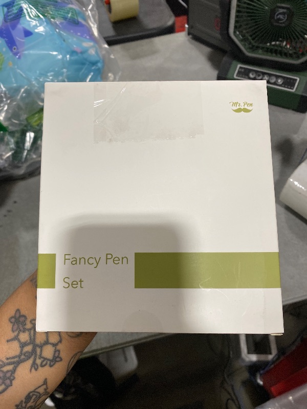 Photo 1 of Mr. Pen- Fancy Pens for Women, 7 Black Ink Ballpoint Pens with 10 Refills, 1.0mm, Rose Gold Reverie, Glitter Cute Pens for Journaling, Sparkly Fancy Pen