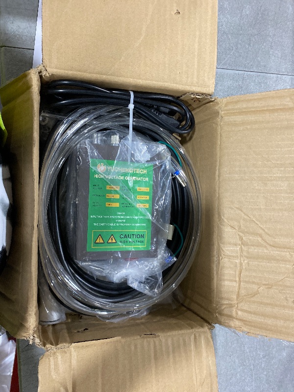 Photo 1 of Ionizing Air Bar Static Eliminator Bar 20cm Used with Air Compressor Anti Static Bar Anti Static Eliminator Static Electricity Remover + 7KV High Voltage Generator 110V