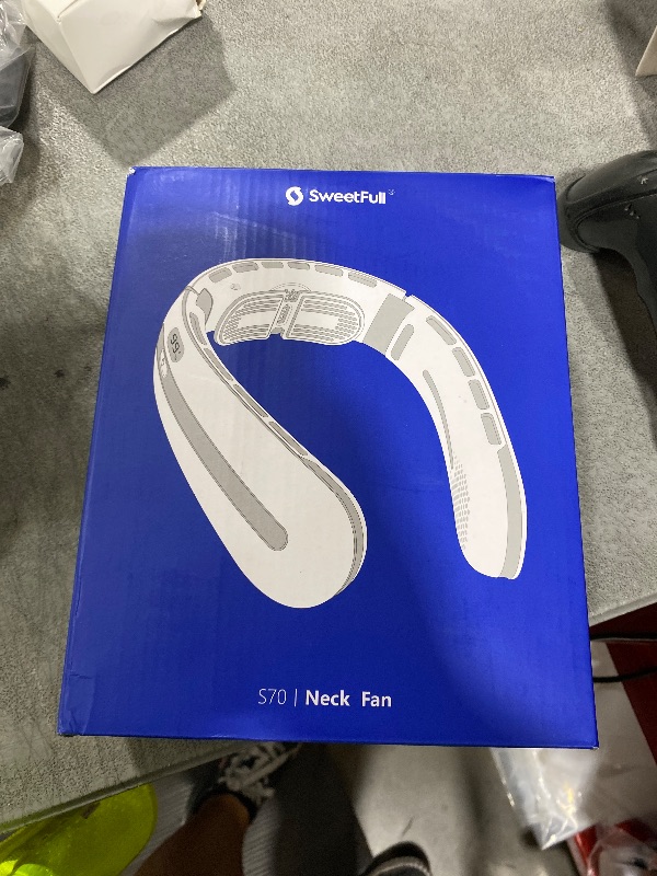 Photo 1 of Sweetfull Neck Fan