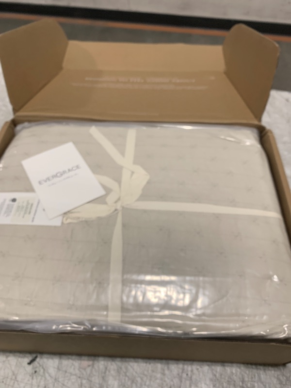 Photo 1 of EVERGRACE Cross Stitch Pre-Washed Cotton Quilt Bedding Set King Size, Oversized 3 Pieces Lightweight Bedspread Coverlet for All Season, with 2 Matching Shams, Flax Beige,108"x96"