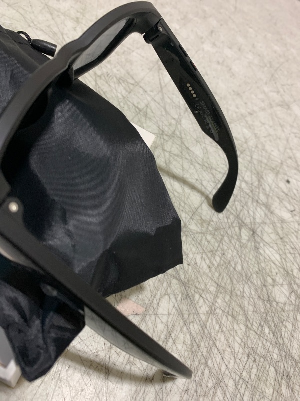 Photo 1 of AI Smart Glasses with HD Camera and Bluetooth - AI Photo Recognition and Interactive Dialogue, Noise-canceling Bluetooth 5.4, and Long Battery Life | Stylish Black Frame and Lenses
