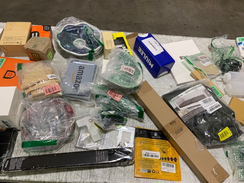 Photo 1 of Nellis Variety Box: Small (Include Category if sorted)
