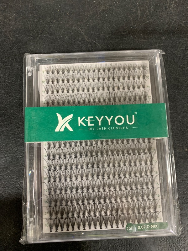 Photo 1 of Lash Clusters 300Pcs Individual Lashes 20D 0.07C Curl 9-18MIX Lash Extensions Clusters Lashes Soft&Natural False Eyelashes Individual DIY Eyelash Extension at Home(20D-0.07C,9-18MIX)